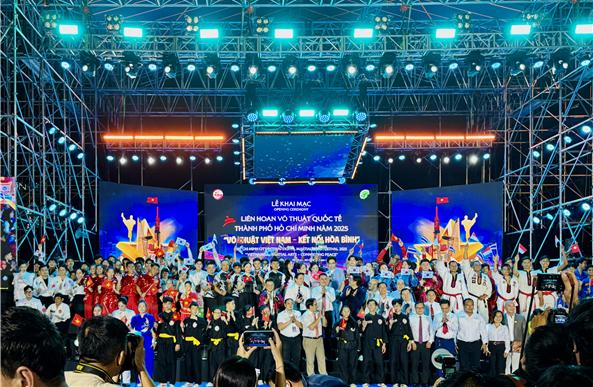 0152ecb392c9de7d31df936a43e13e26_1764227653_6121.jpg 0152ecb392c9de7d31df936a43e13e26_1764227