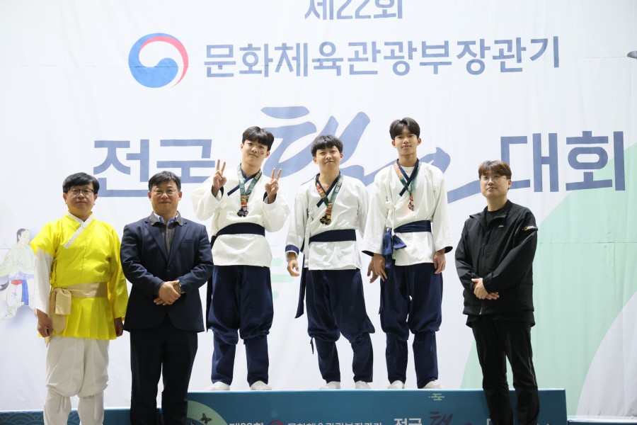 9f5d3039ab229106485151a198836b57_1762236