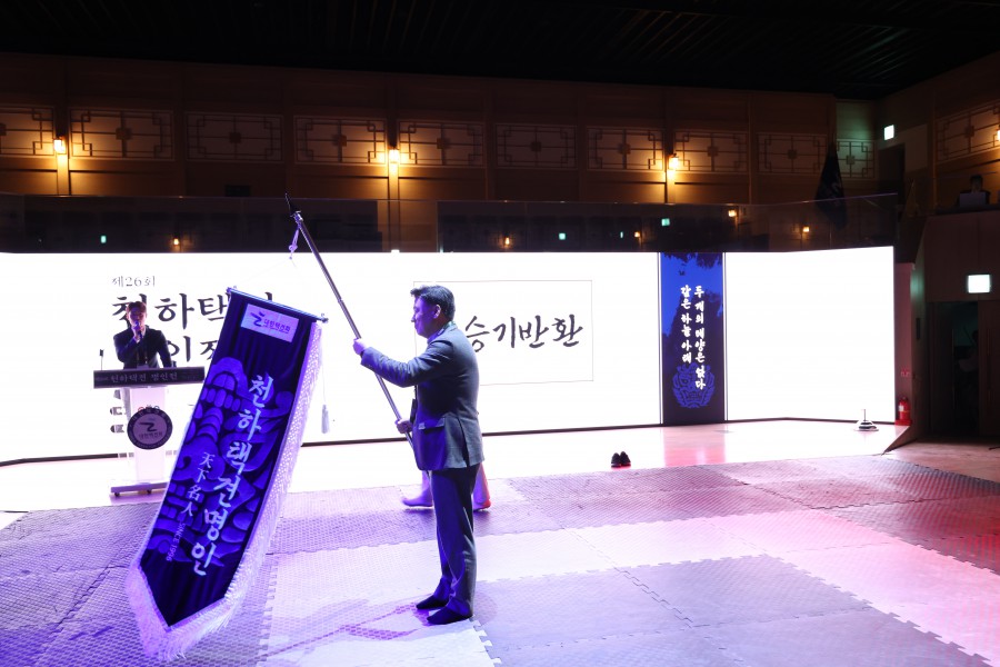 41e53b78b0110093bb37beb5fe49836b_1765159