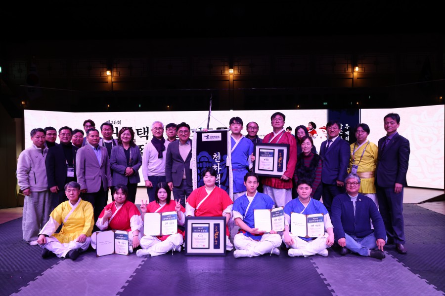 41e53b78b0110093bb37beb5fe49836b_1765160