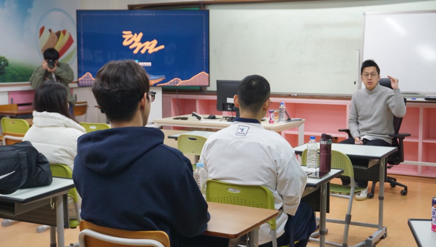 c8768b1d89300afc850bf55632de0fc6_1765933