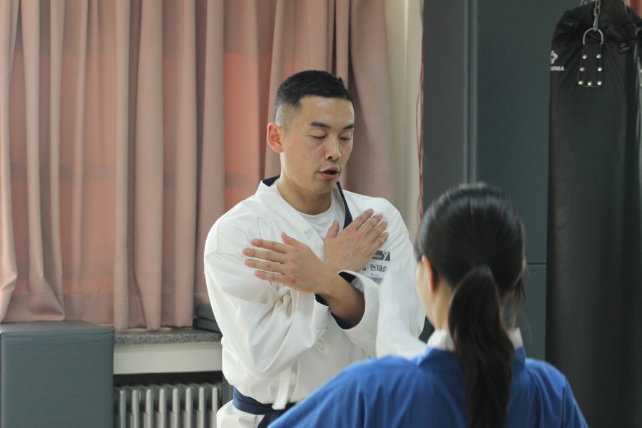 c8768b1d89300afc850bf55632de0fc6_1765933