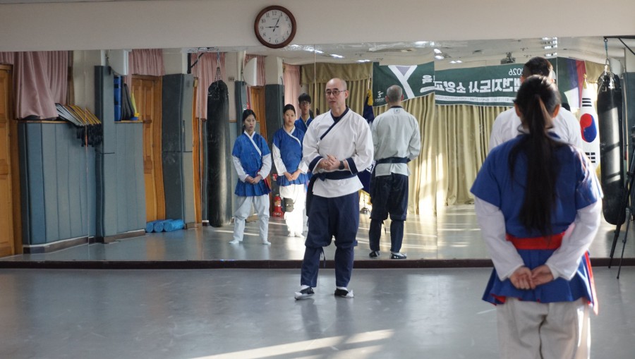 8c5f9bb9818caada3f294ee69145bce3_1768288