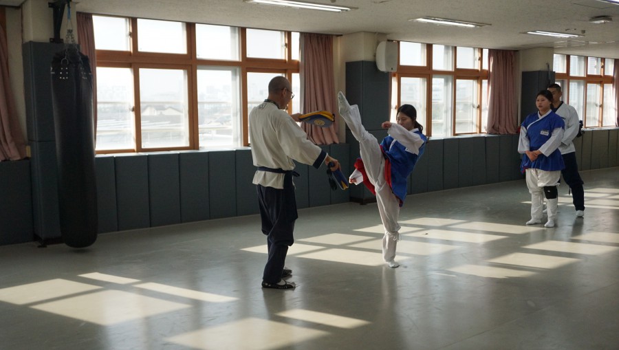 8c5f9bb9818caada3f294ee69145bce3_1768288